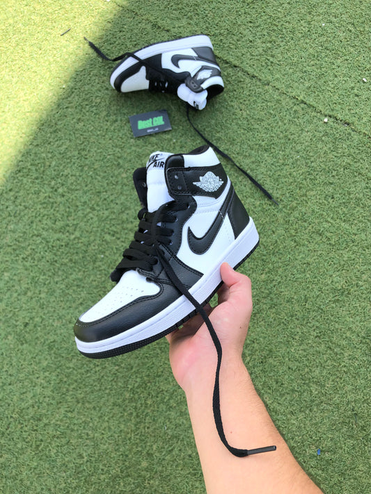 Retro 1 panda